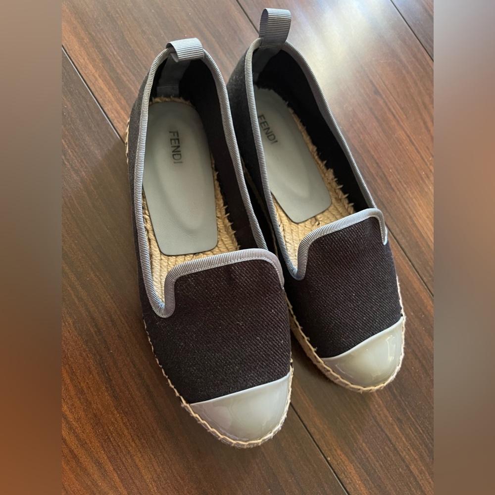 Authentic FENDİ Slip On Espadrille